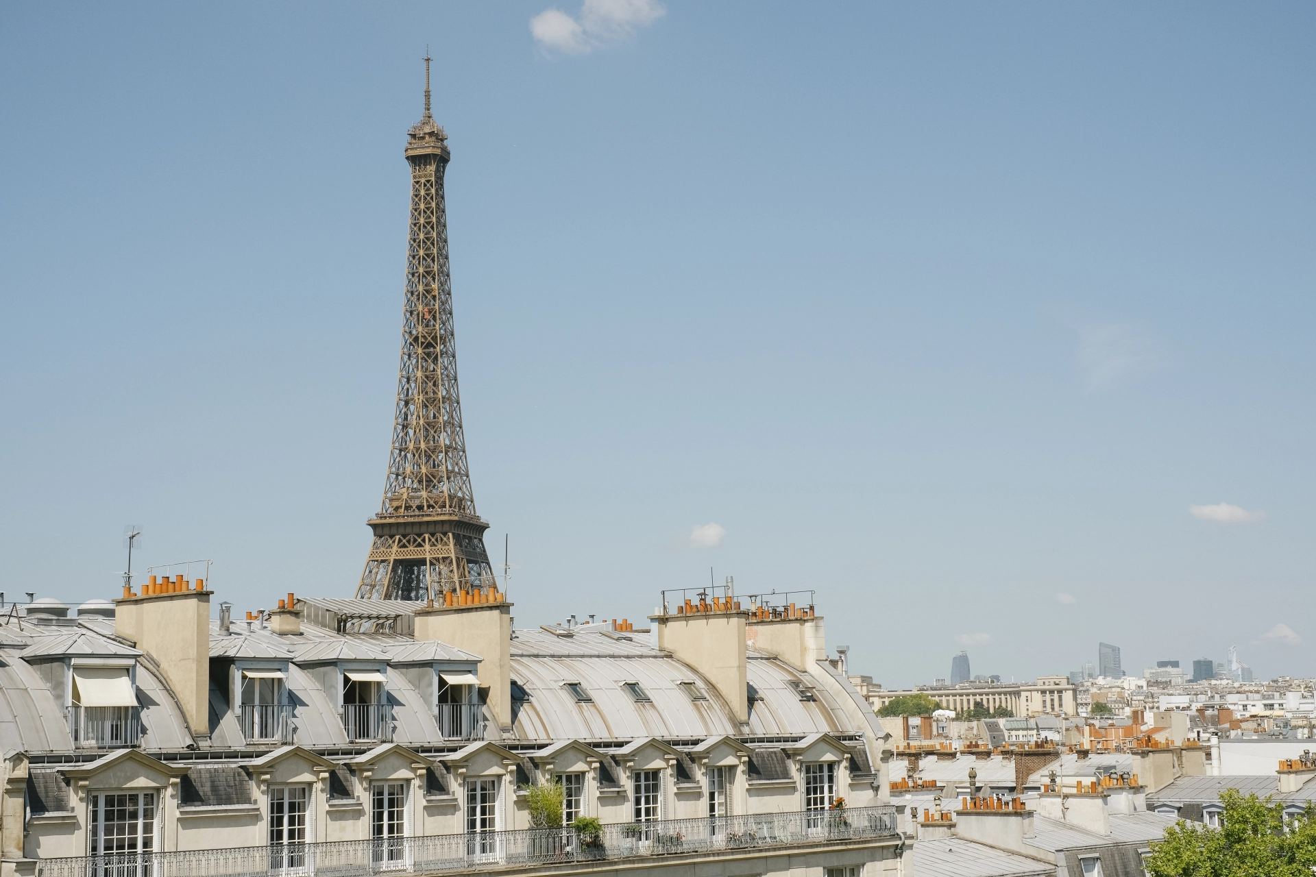 Hotel Rayz Eiffel - Eiffel Tower