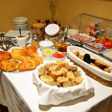 Hôtel Windsor Home - petit déjeuner