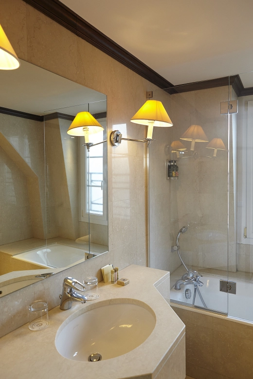 Salle de Bain - Hotel du Danube