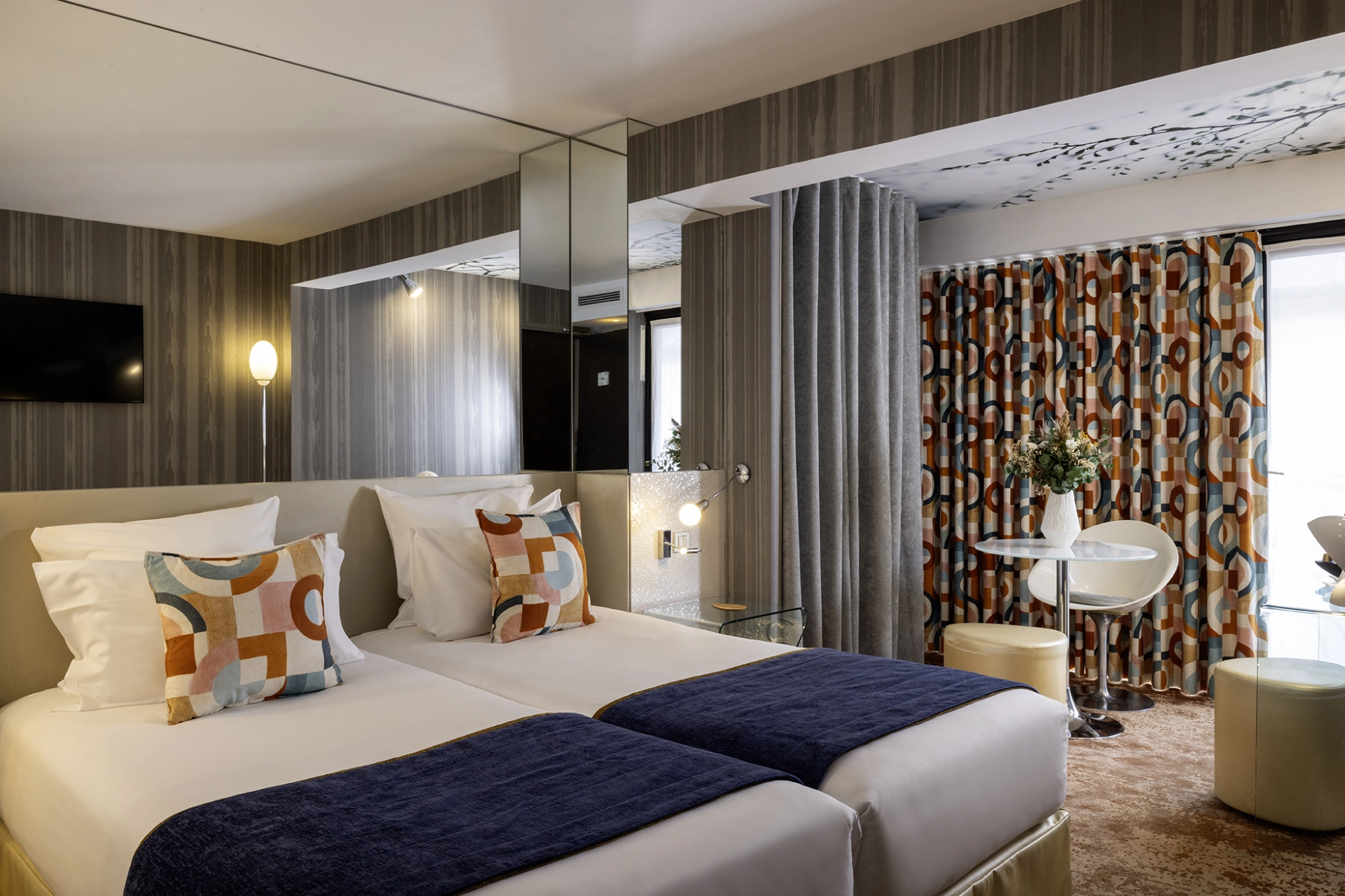 Hôtel 7 Eiffel - Chambre Deluxe Balcon