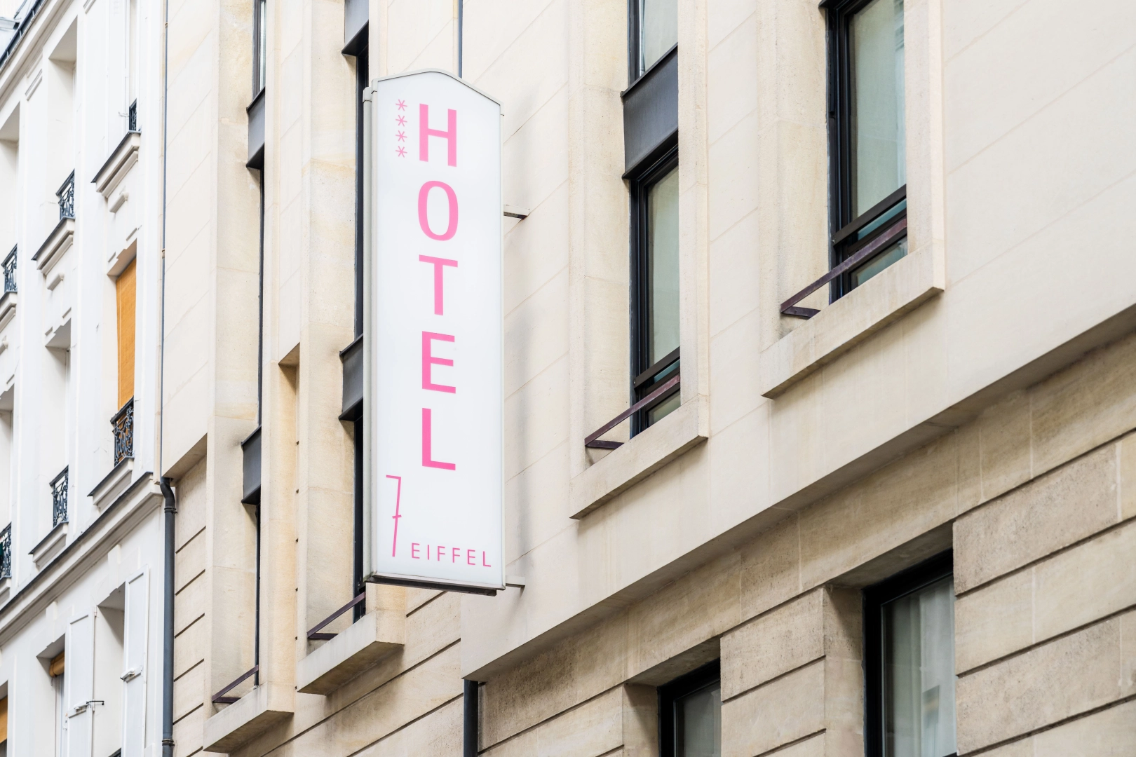 Hôtel 7 Eiffel - Contatti 