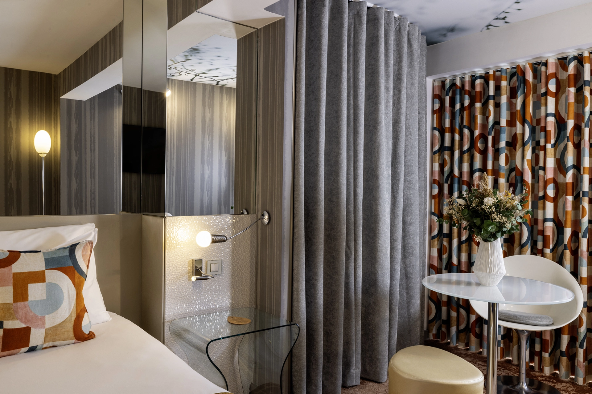 Hôtel 7 Eiffel - Deluxe Zimmer mit Balkon