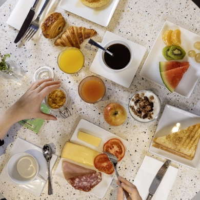 Hôtel 7 Eiffel - Desayuno