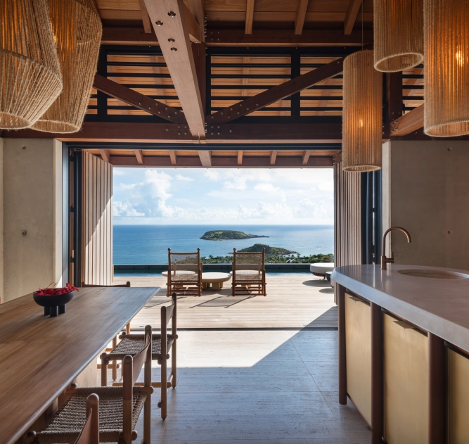 Le Manoir Voltaire - Living & Kitchen