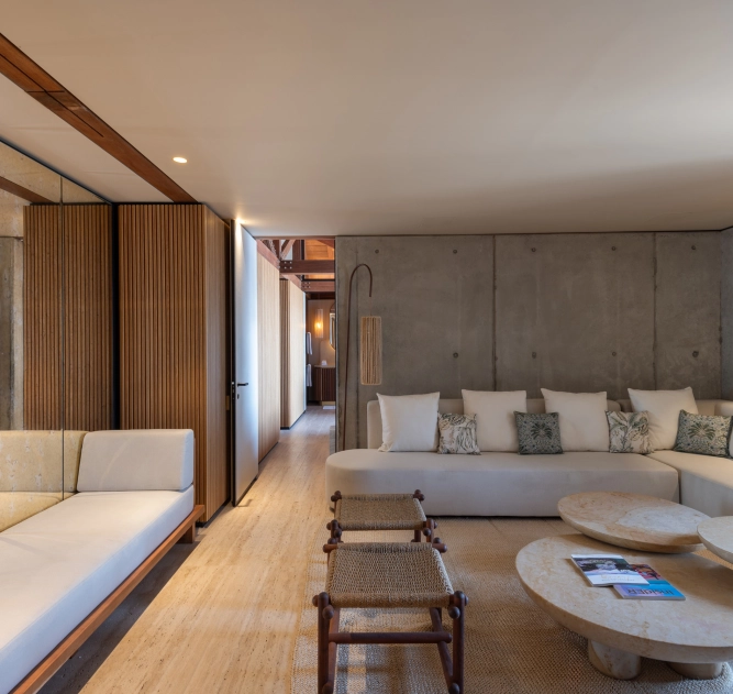 Le Manoir Voltaire - Living & Kitchen