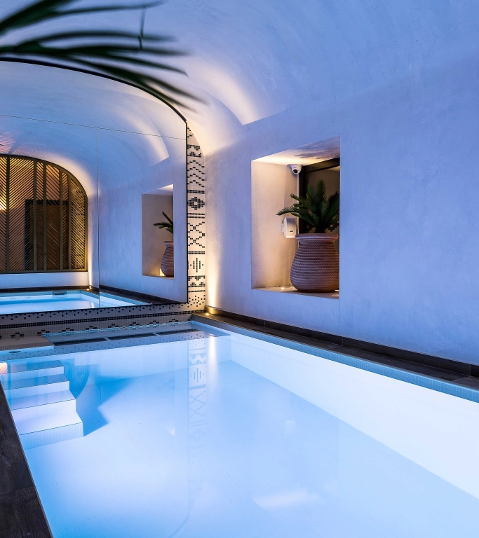 Laz' Hôtel Spa Urbain - Le spa avec piscine