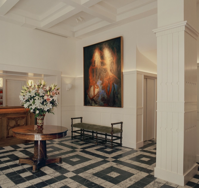 Château Voltaire - 5-star hotel in Paris