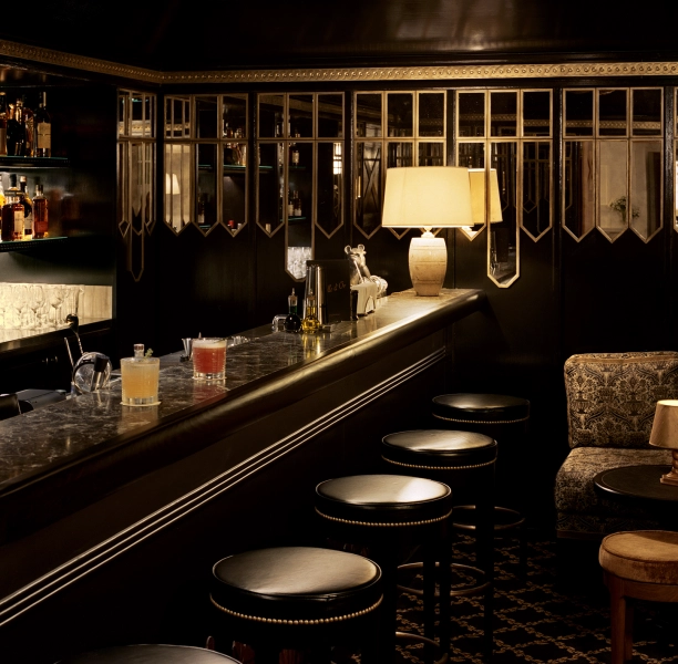 Château Voltaire - La Coquille d'Or Bar 