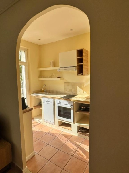 Azur Hôtel - Longchamp Apartment